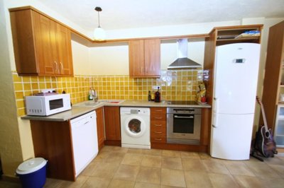 cfca0e79d4b544bdf08bf882852c55f7