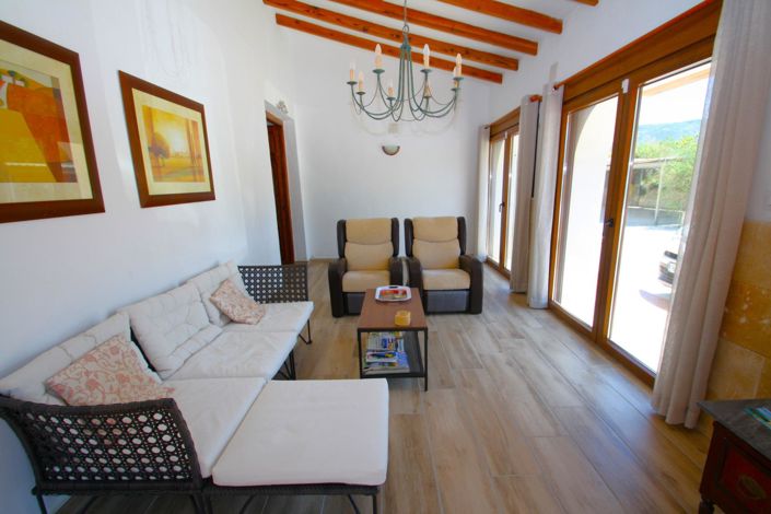 Image No.5-3 Bed Property for sale