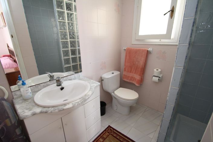 Image No.15-5 Bed Villa for sale