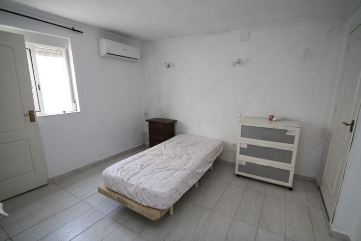 Image No.19-5 Bed Villa for sale