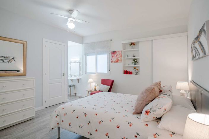 Image No.19-2 Bed Apartment for sale