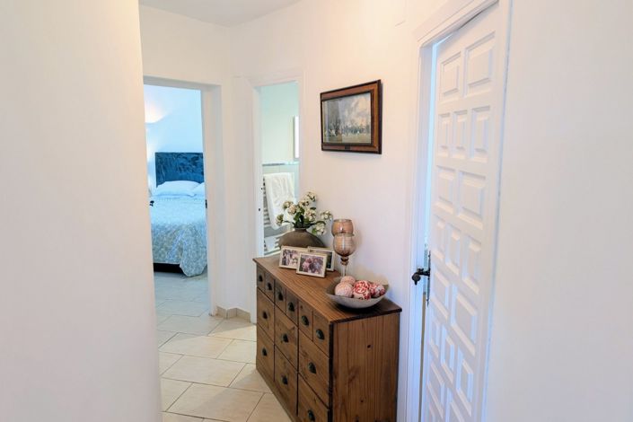 Image No.14-2 Bed Villa for sale