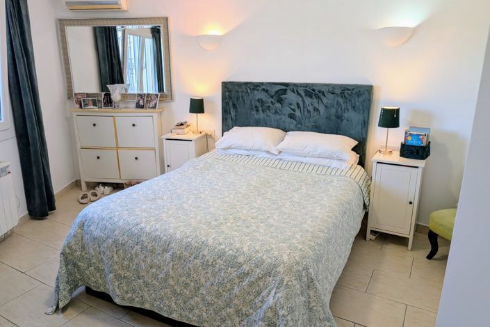 Image No.16-2 Bed Villa for sale