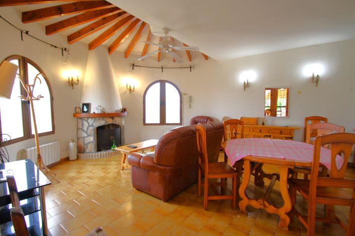 Image No.3-4 Bed Villa for sale