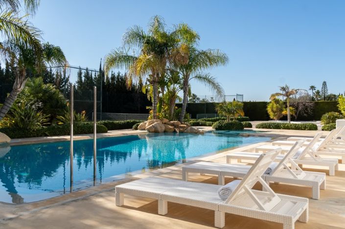 Image No.2-5 Bed Villa for sale