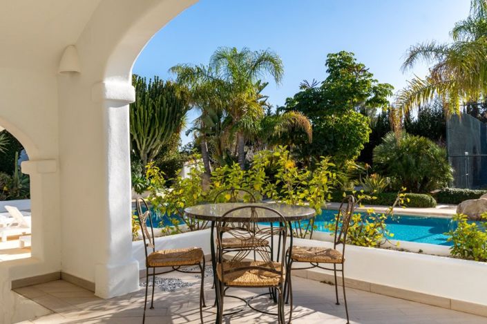 Image No.30-5 Bed Villa for sale