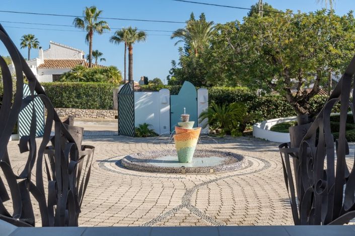 Image No.7-5 Bed Villa for sale