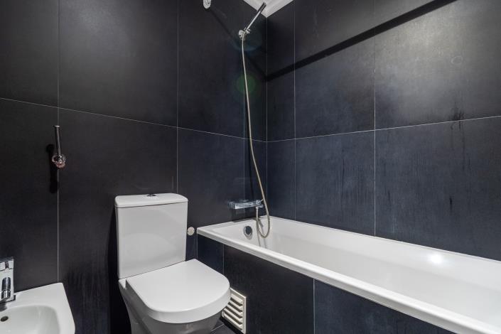 Image No.19-2 Bed Apartment for sale