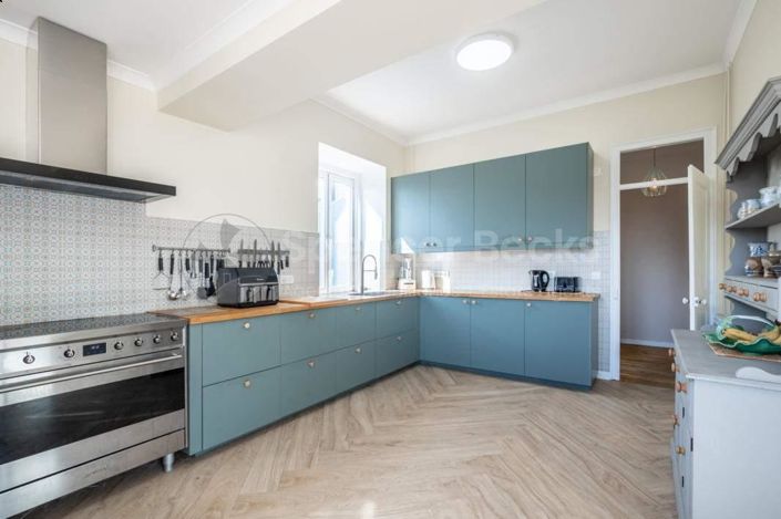 Image No.11-4 Bed House for sale