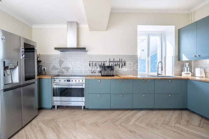 Image No.12-4 Bed House for sale