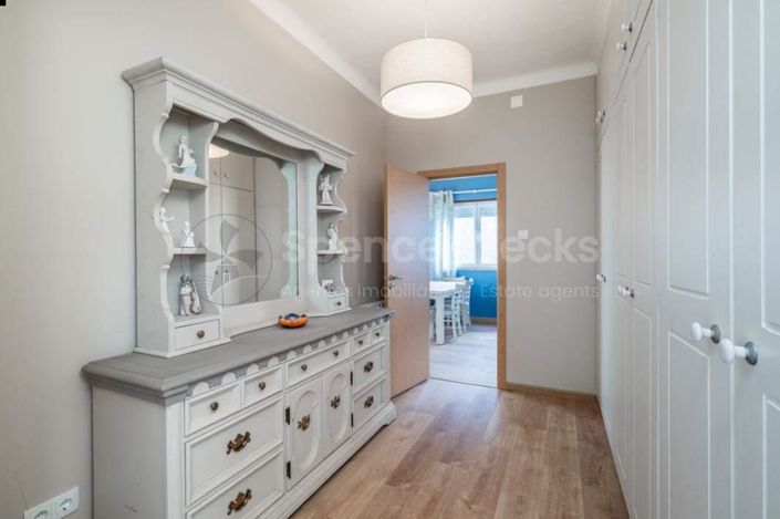 Image No.14-4 Bed House for sale