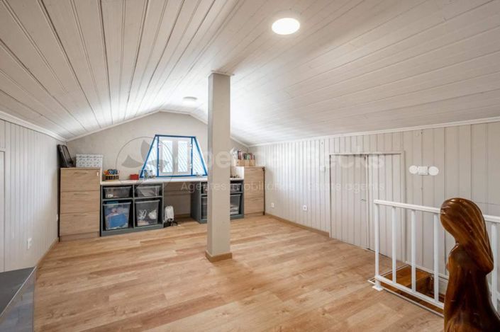 Image No.28-4 Bed House for sale