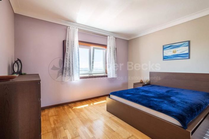 Image No.19-4 Bed House for sale