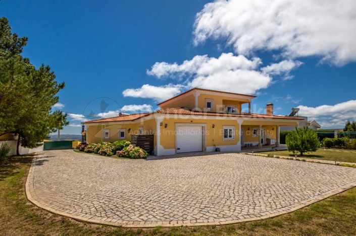 Image No.32-4 Bed House for sale