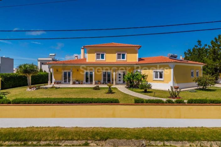 Image No.36-4 Bed House for sale