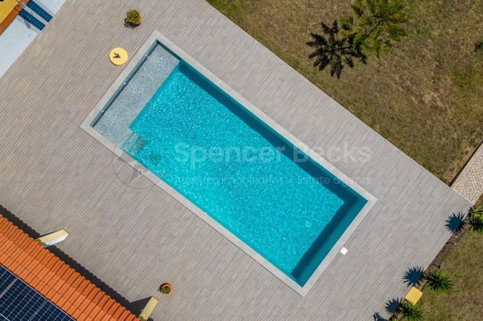 Image No.40-4 Bed House for sale