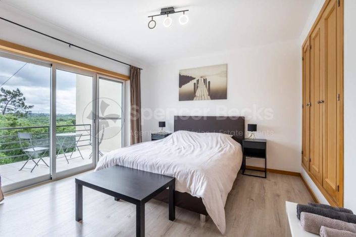 Image No.12-6 Bed House for sale