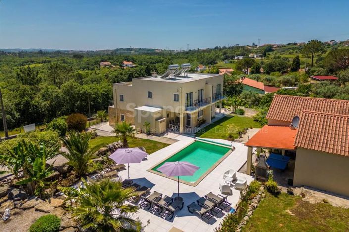 Image No.54-6 Bed House for sale