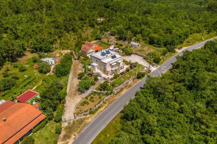 Image No.58-6 Bed House for sale