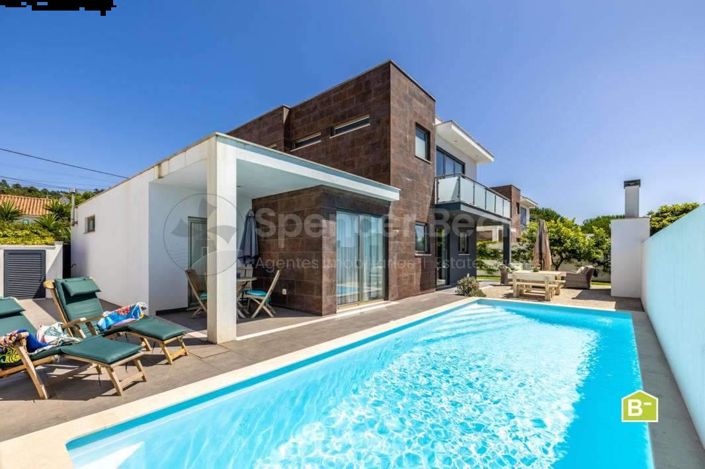 Image No.1-3 Bed House for sale