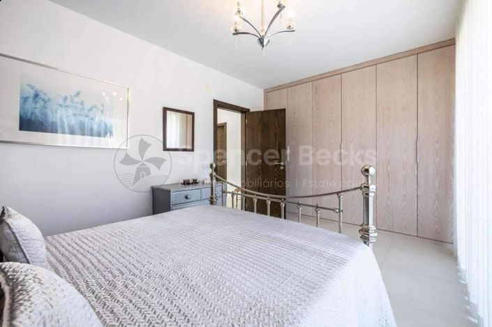 Image No.18-3 Bed House for sale