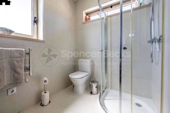 Image No.26-3 Bed House for sale