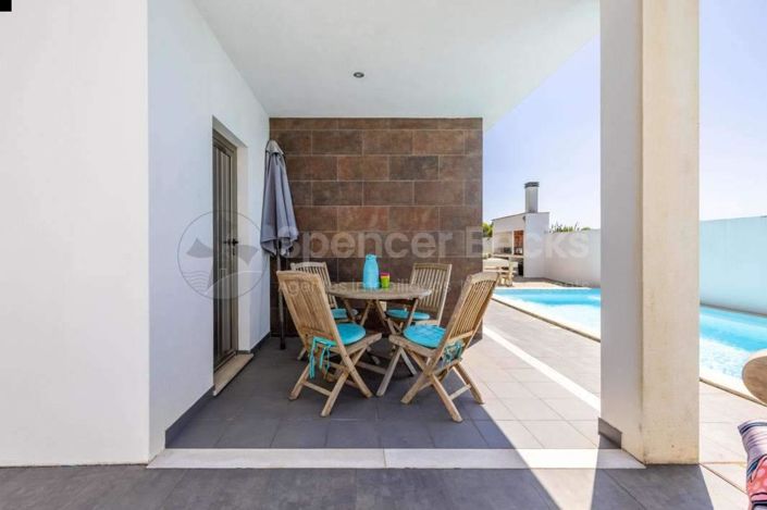 Image No.31-3 Bed House for sale