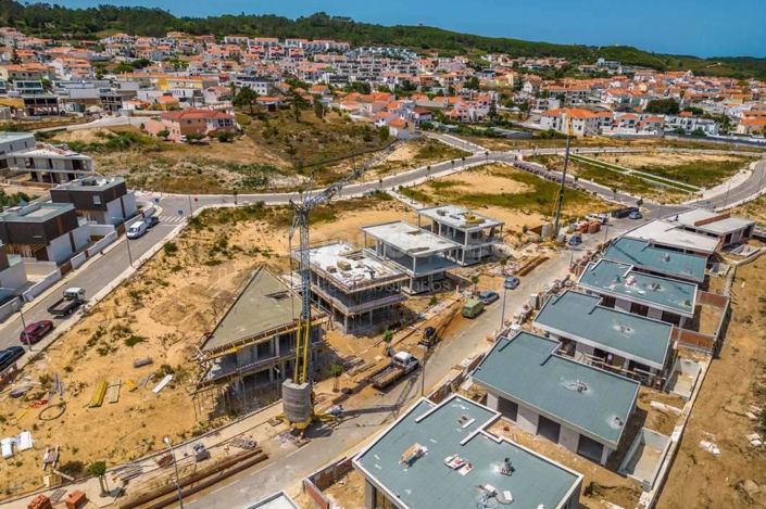 Image No.13-3 Bed House for sale