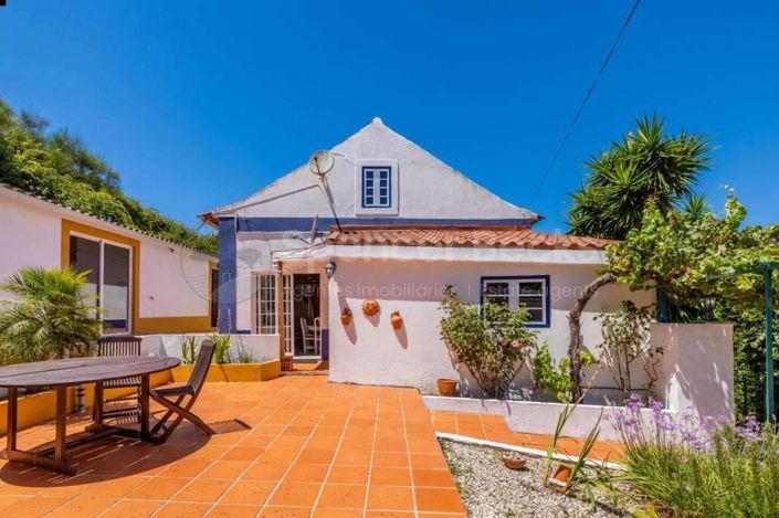 Image No.1-3 Bed House for sale