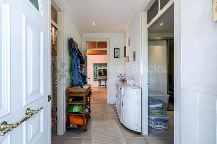 Image No.2-3 Bed House for sale