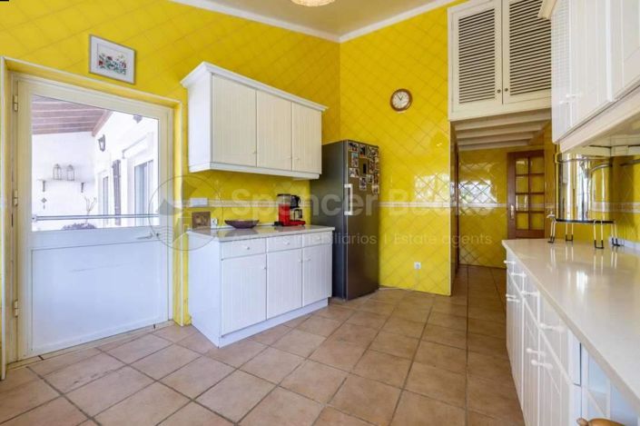 Image No.11-4 Bed House for sale