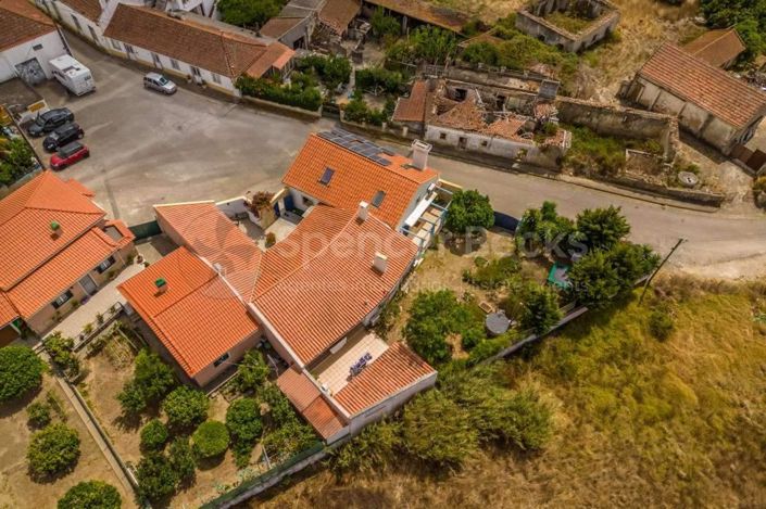 Image No.36-4 Bed House for sale