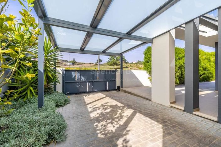 Image No.27-3 Bed House for sale