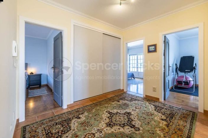 Image No.17-4 Bed House for sale