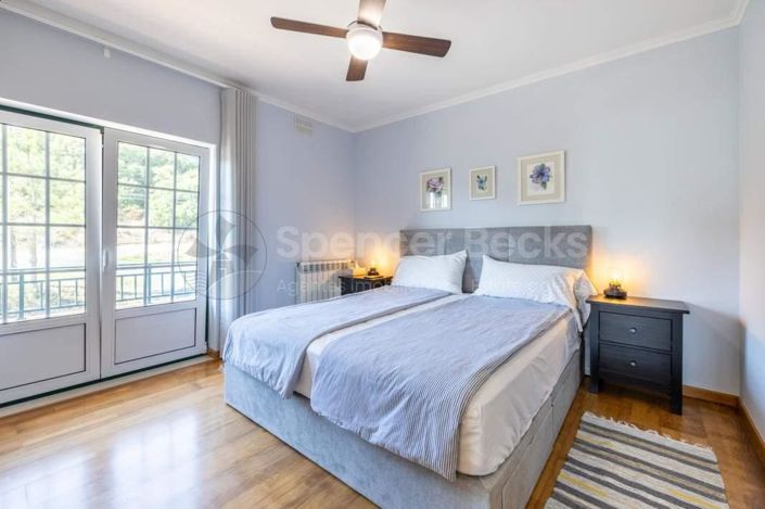 Image No.18-4 Bed House for sale