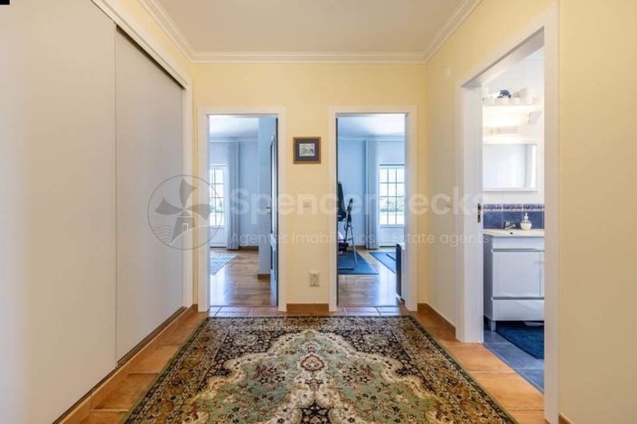 Image No.21-4 Bed House for sale