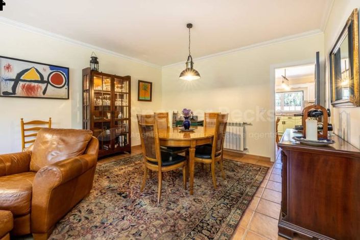 Image No.4-4 Bed House for sale