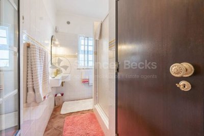 f04f1733-9183-036a-6639-c79cccdf5a66