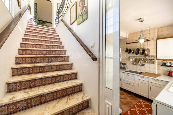 Image No.21-3 Bed House for sale