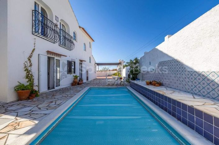 Image No.31-3 Bed House for sale