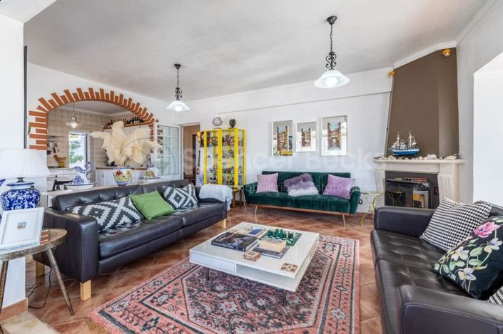 Image No.6-3 Bed House for sale