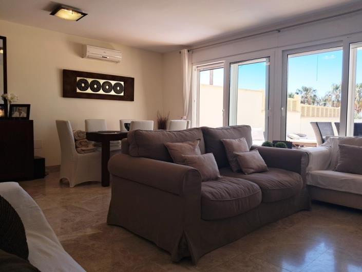 Image No.10-5 Bed Townhouse for sale