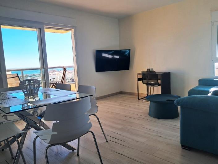 Image No.8-2 Bed Apartment for sale