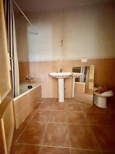 Image No.5-3 Bed Apartment for sale