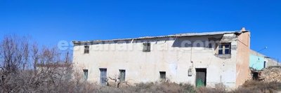 1 - Caniles, Country House