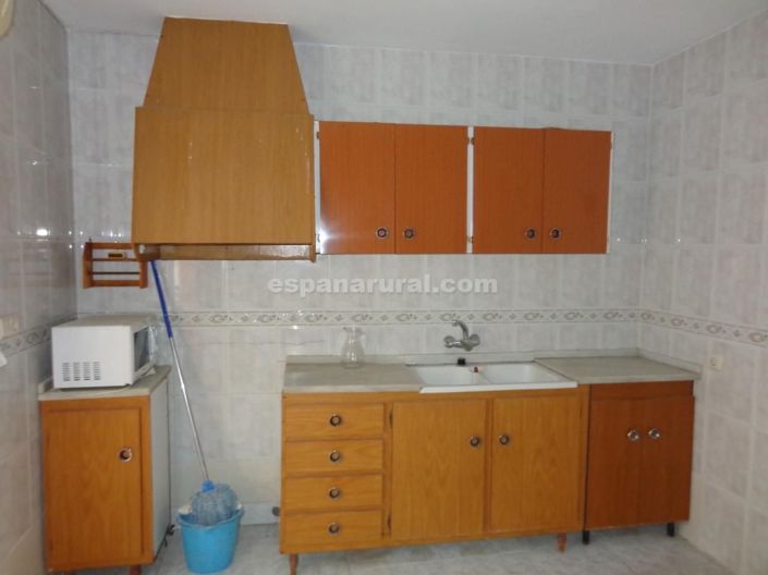 Image No.4-4 Bed Townhouse for sale