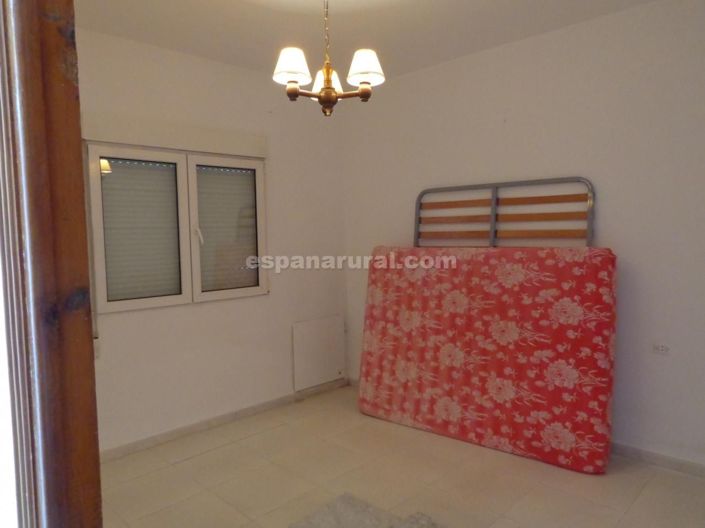 Image No.9-4 Bed Townhouse for sale