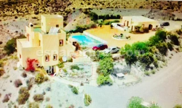 Image No.2-10 Bed Country House for sale