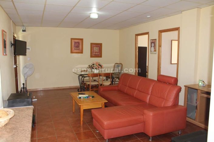 Image No.19-10 Bed Country House for sale