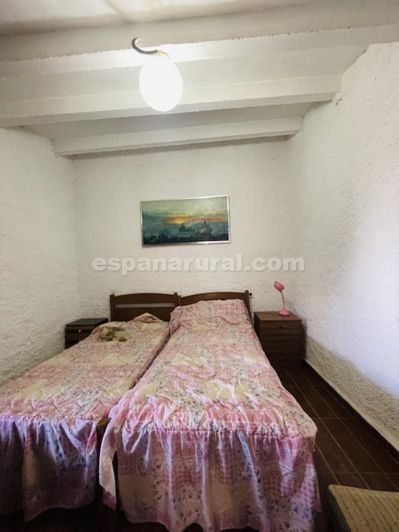 Image No.12-3 Bed Country House for sale